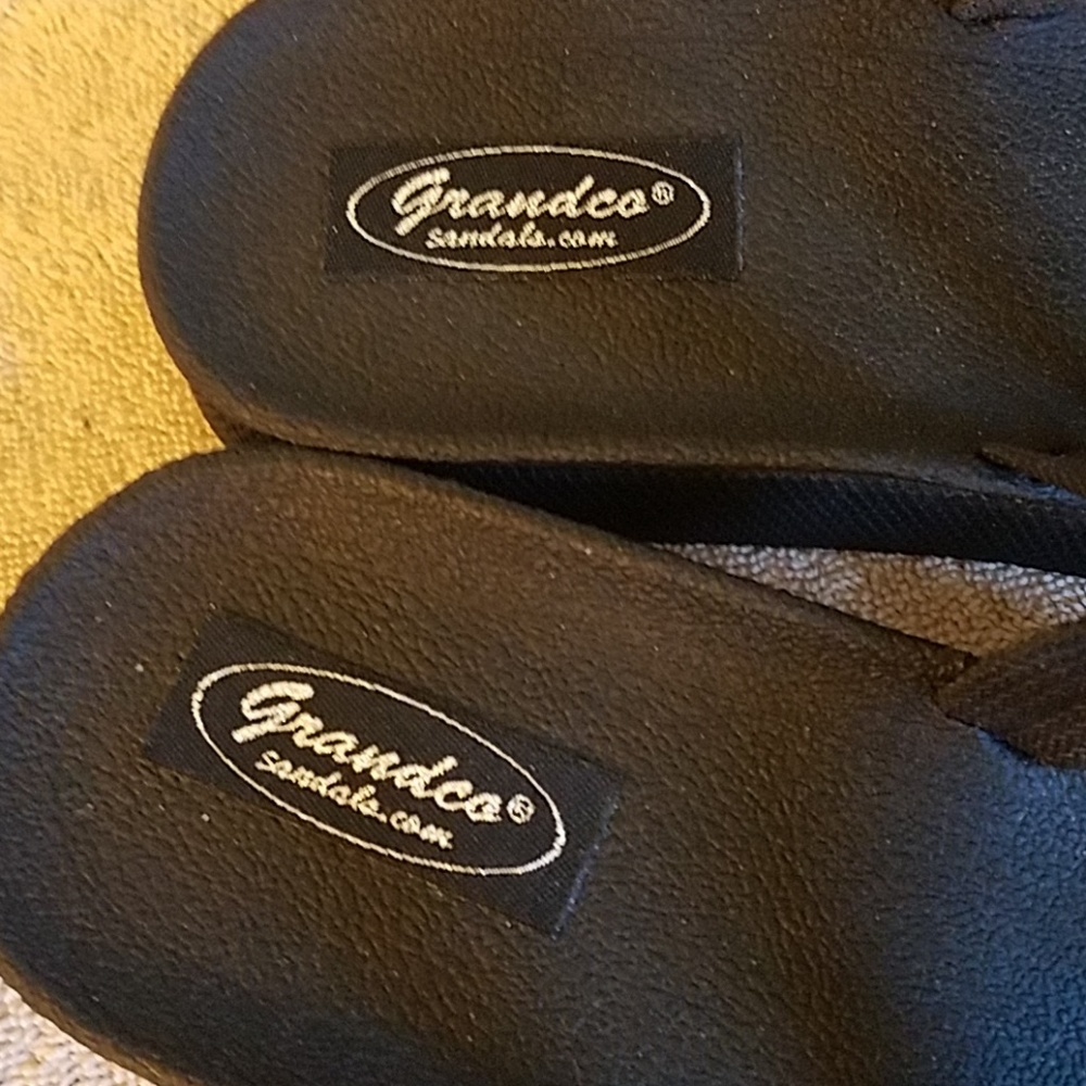 *sold*New Grandco women's sz 9 sandles - Picture 4 of 7